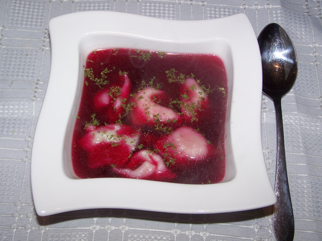 Barszcz z uszkami przepis Mojegotowanie.pl