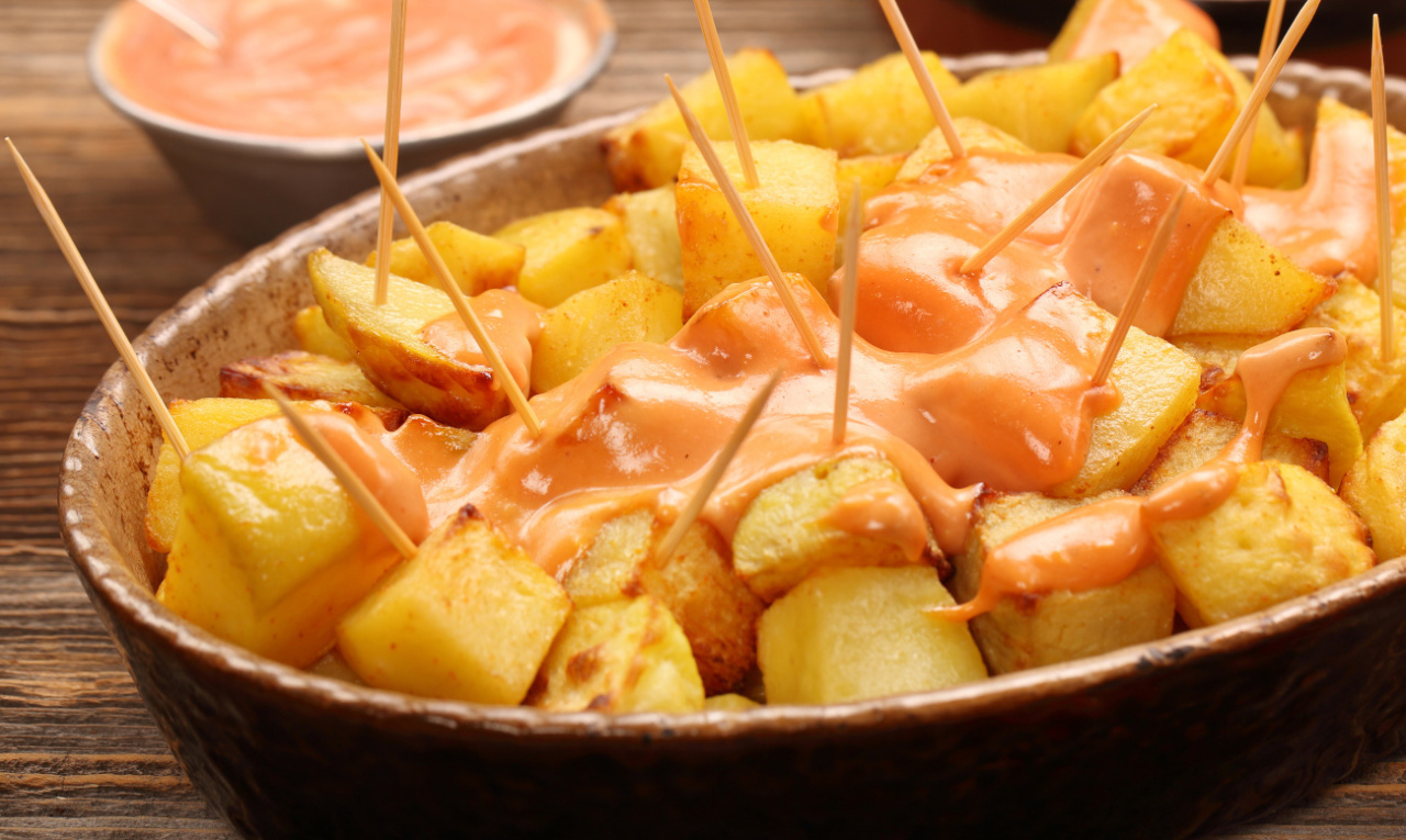 Przepis na Patatas Bravas Poland Kelbimedia