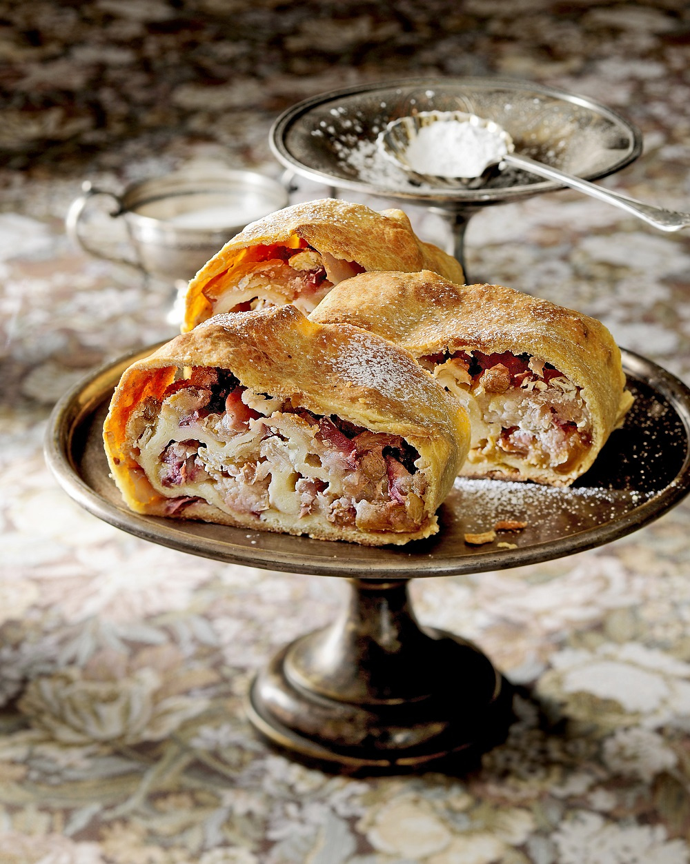 Strudel z jabłkami (Apfelstrudel)
