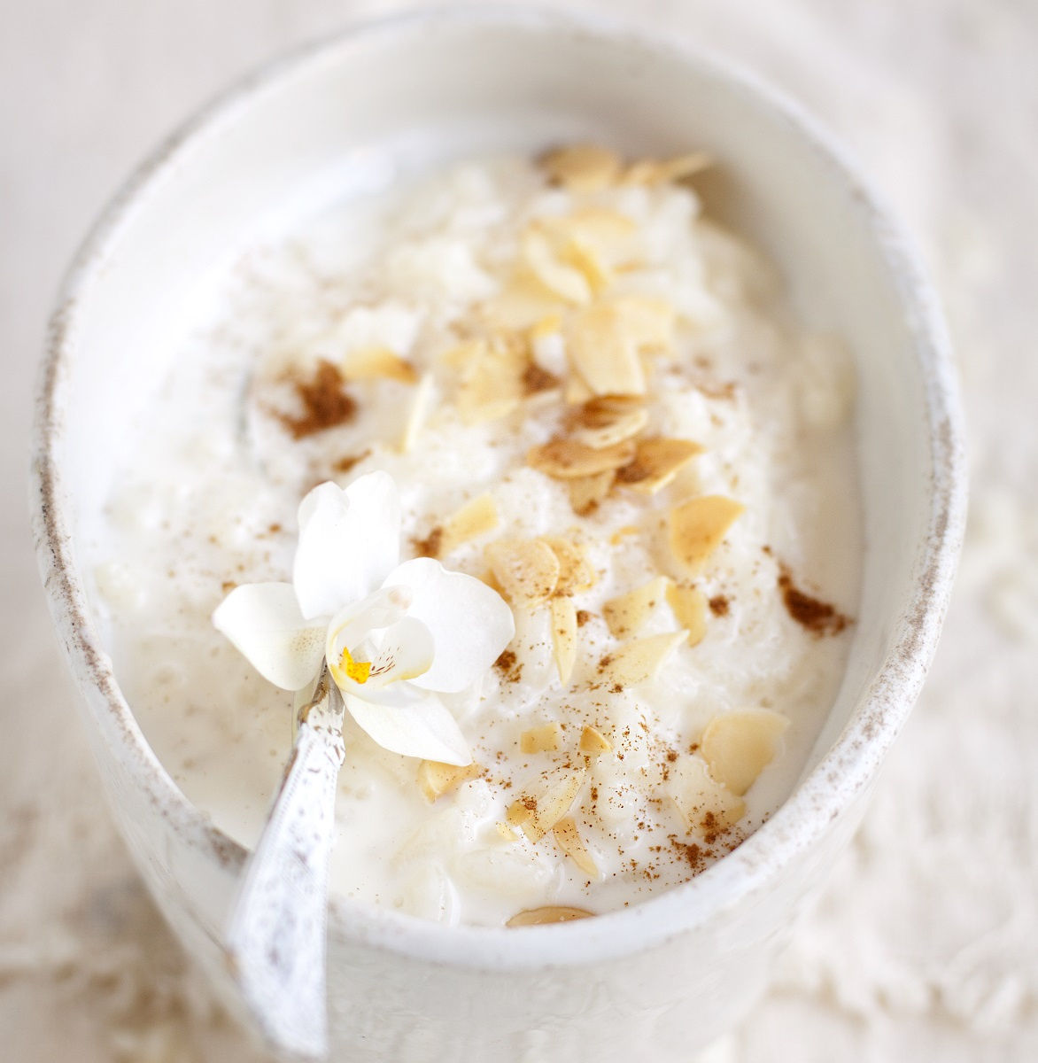 Pudding ryżowy z mlekiem kokosowym przepis Mojegotowanie.pl