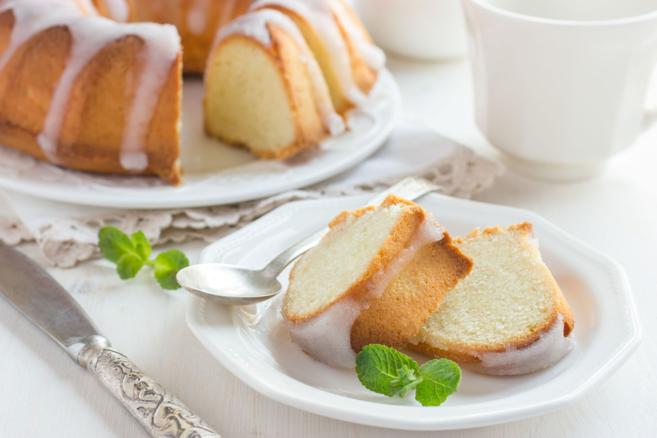 Babka jogurtowa