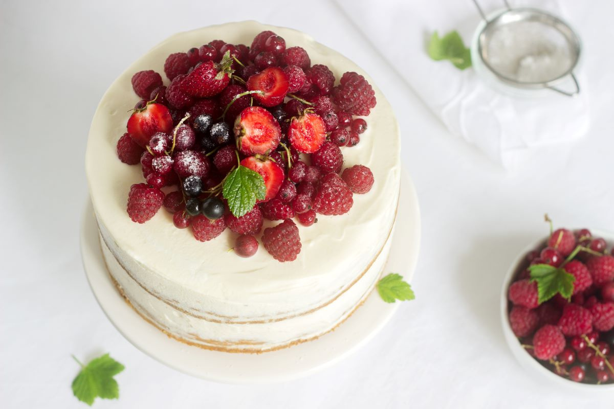Tort z owocami