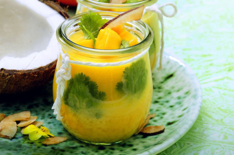 Chłodnik z mango - owocowa zupa na zimno