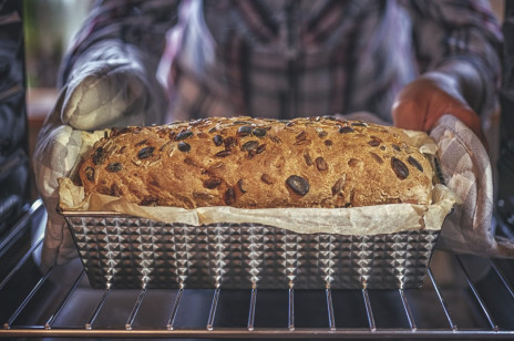 Domowa piekarnia. Jak upiec chleb w domu?