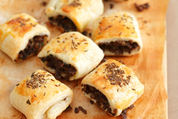 Paszteciki z ciasta francuskiego