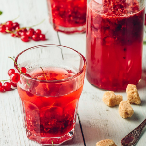 Kompot z czerwonych porzeczek