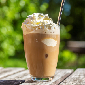 Kawa mrożona z lodami