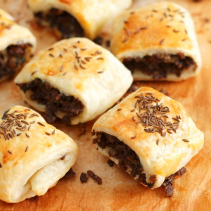 Paszteciki z ciasta francuskiego