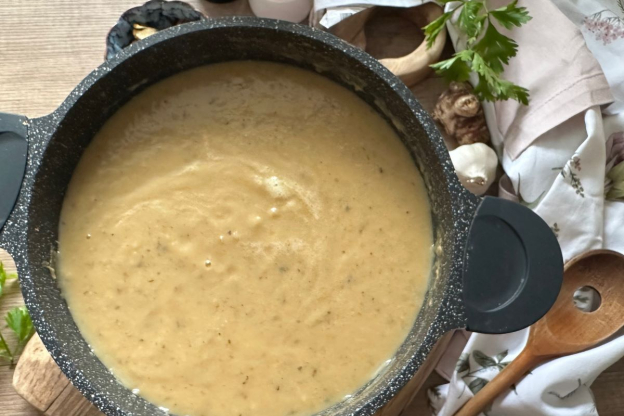 Zupa z topinamburu – blendowanie