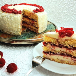 Tort z białą czekoladą