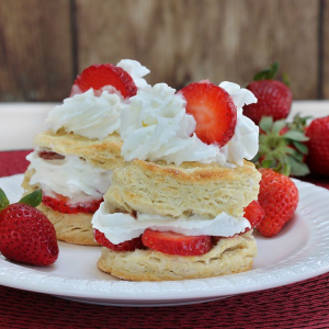 Strawberry shortcake – ciasto z truskawkami