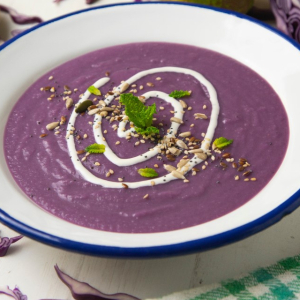 Zupa krem z czerwonej kapusty z przepisu babci Halinki