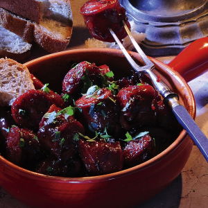 Chorizo w czerwonym winie