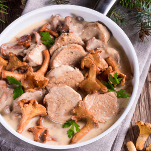 Polędwiczki w sosie kurkowym