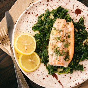 Łosoś ze szpinakiem