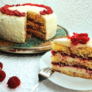 Tort z białą czekoladą