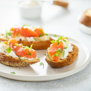 Kanapeczki z łososiem