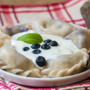 pierogi z borówkami