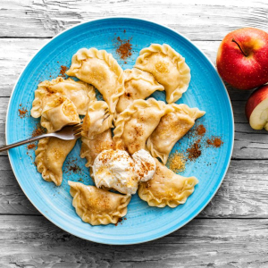 Pierogi z jabłkami