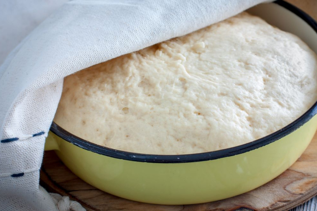 Ciasto drożdżowe - wyrastanie