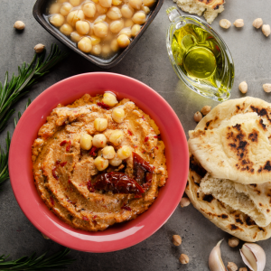 Hummus z suszonymi pomidorami