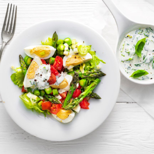 Sałatka ze szparagami