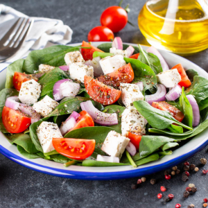 Sałatka ze szpinakiem