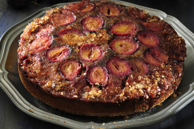 imbirowy-placek-ze-sliwkami