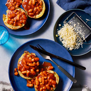 Pieczone ziemniaki z fasolką