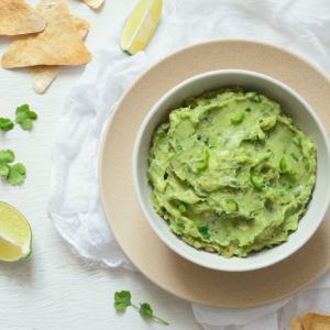 Pasta z awokado i jajka