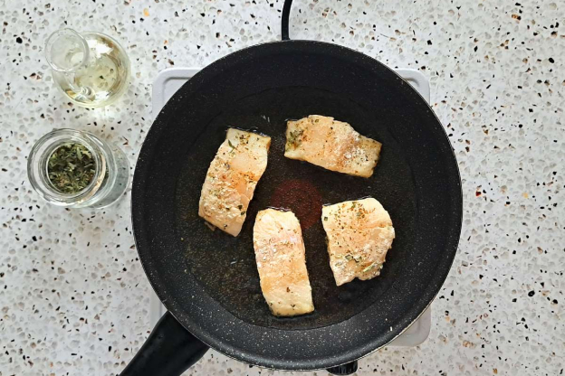 ryba po grecku - przygotowanie ryby