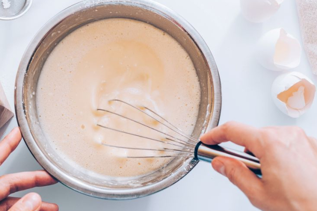 Omlet z pieczarkami - jajka z mlekiem