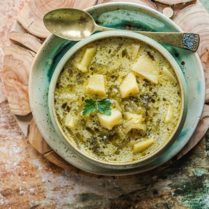 Zupa ogórkowa na rosole