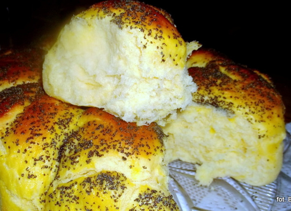 Bułeczki drożdżowe z makiem