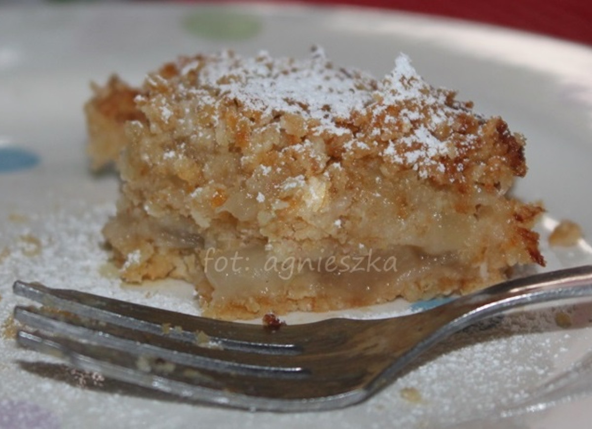 Szarlotka sypana owsiana