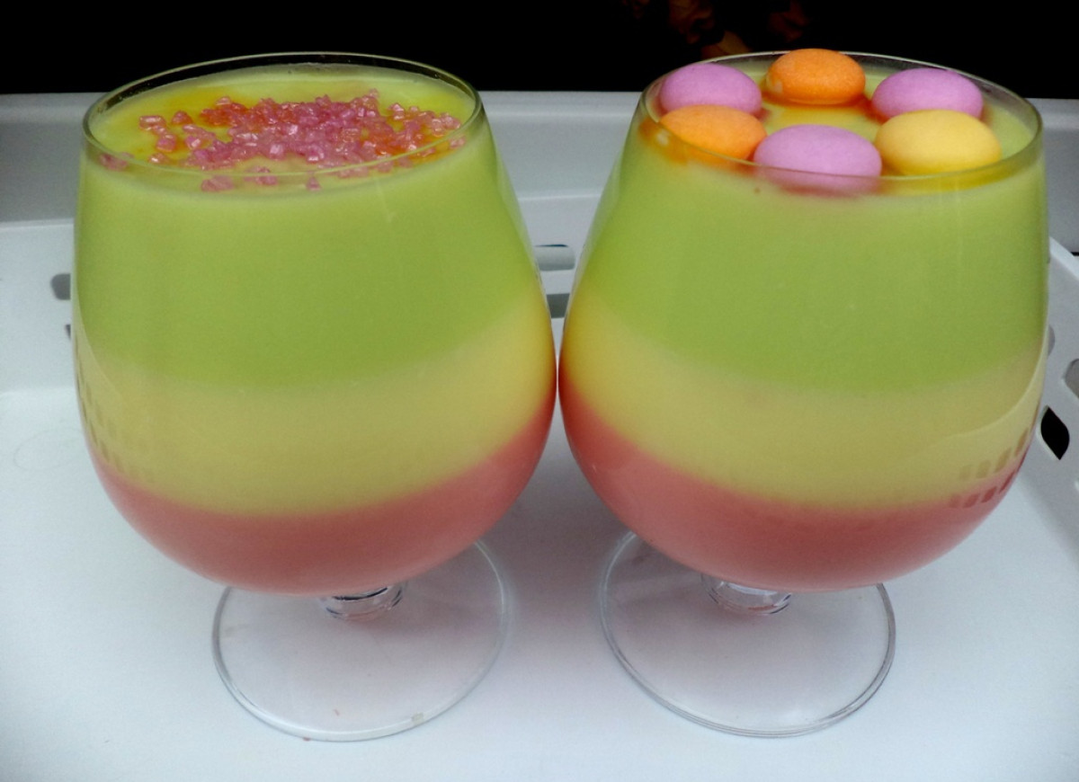 Deser na zimno z serka i galaretki