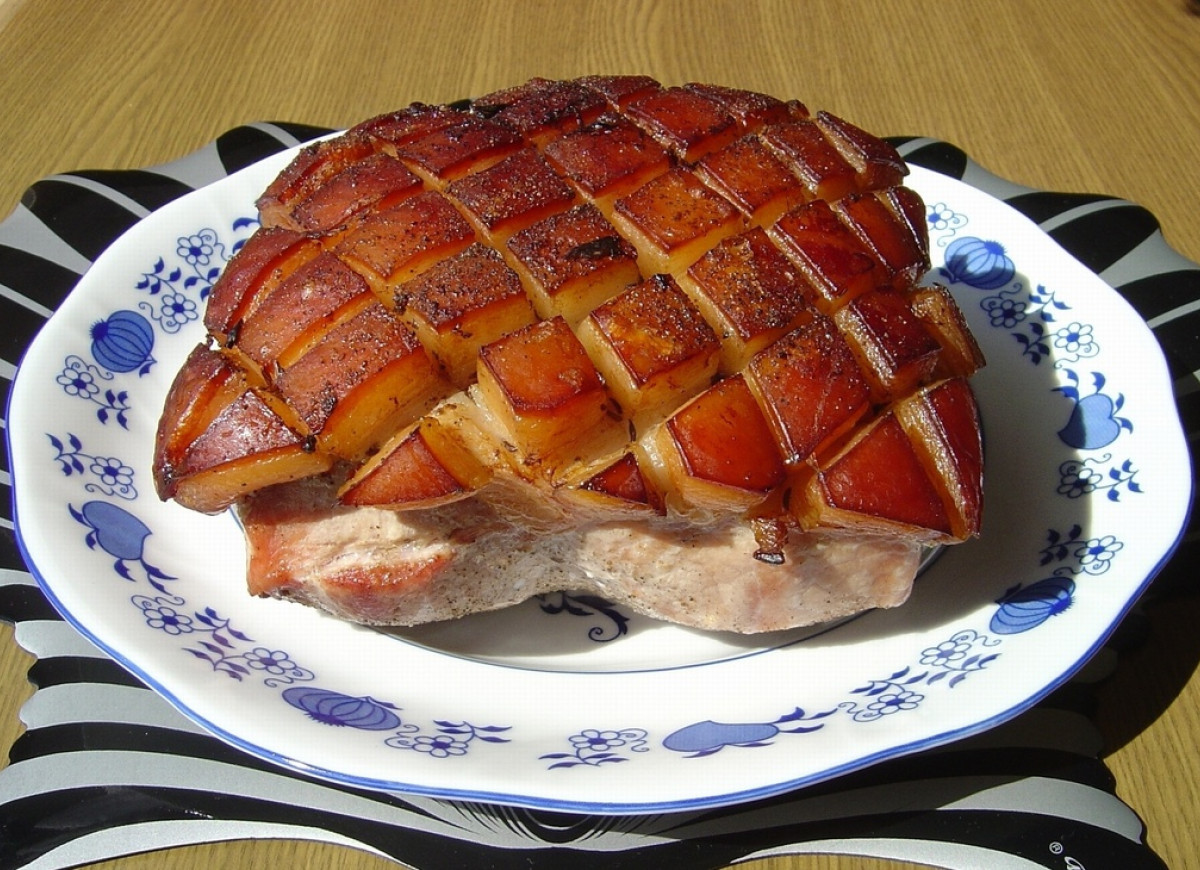 Pieczeń Wieprzowa z Chrupiącą Skórką