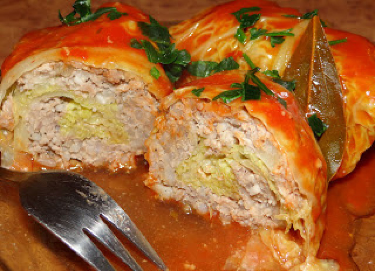 Golabki zapiekane z farszem  miesno-ryzowym