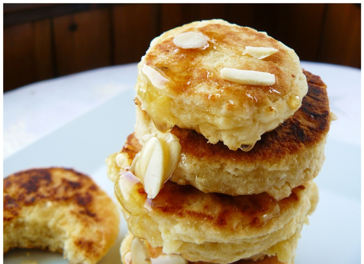 " Waniliowe ciastka z patelni z chrupiącymi migdałami "