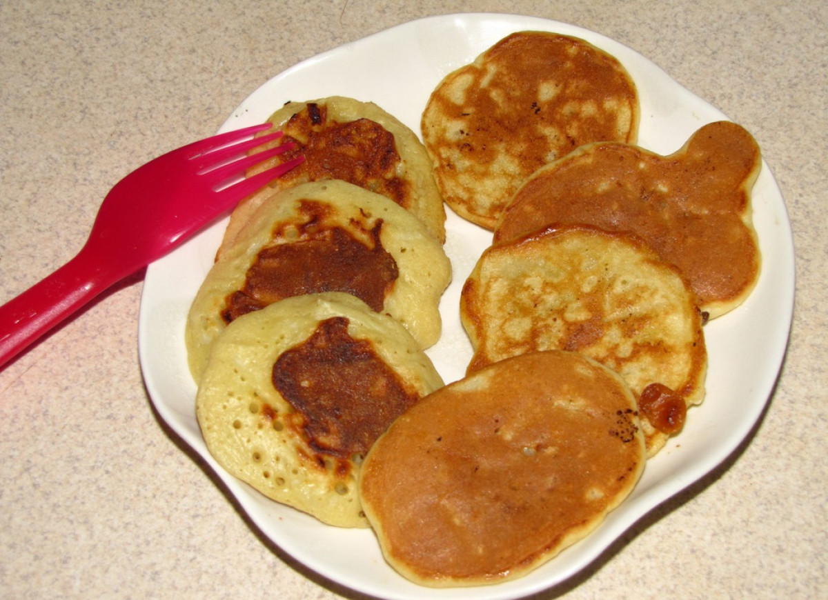 Naleśnikowe placuszki z jabłkiem - dla malucha