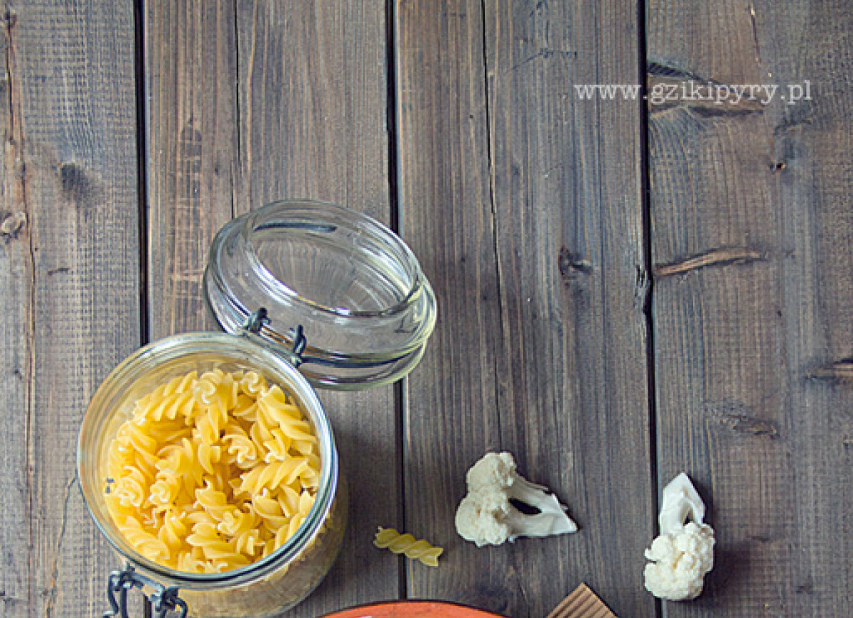 Zapiekanka z makaronem i kalafiorem