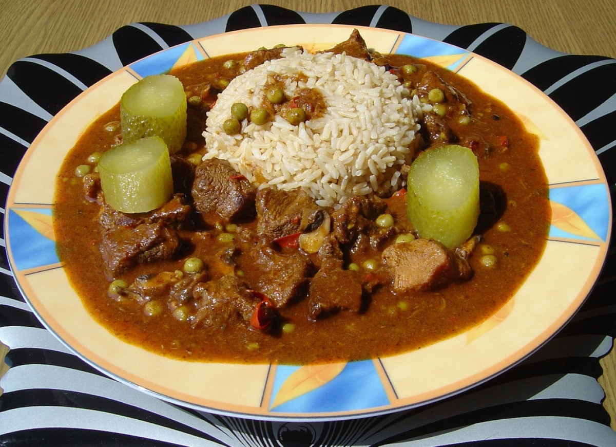 Gulasz Wołowo / Wieprzowy