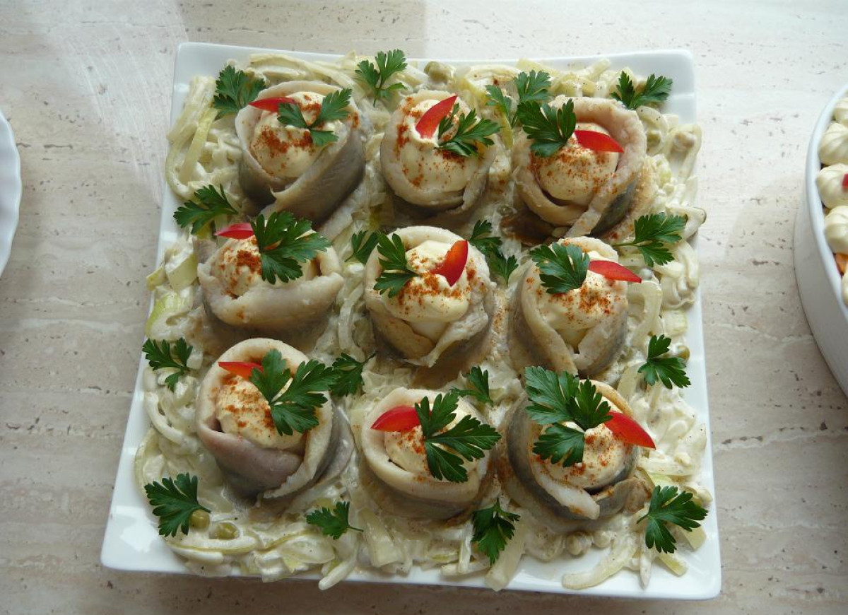 Zawijane jajka w śledziach - pychota