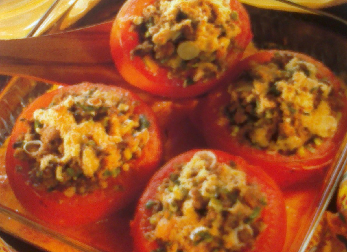 Pomidory faszerowane z mięsem mielonym