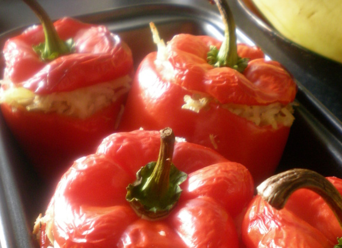 Papryka faszerowana z tunczykiem