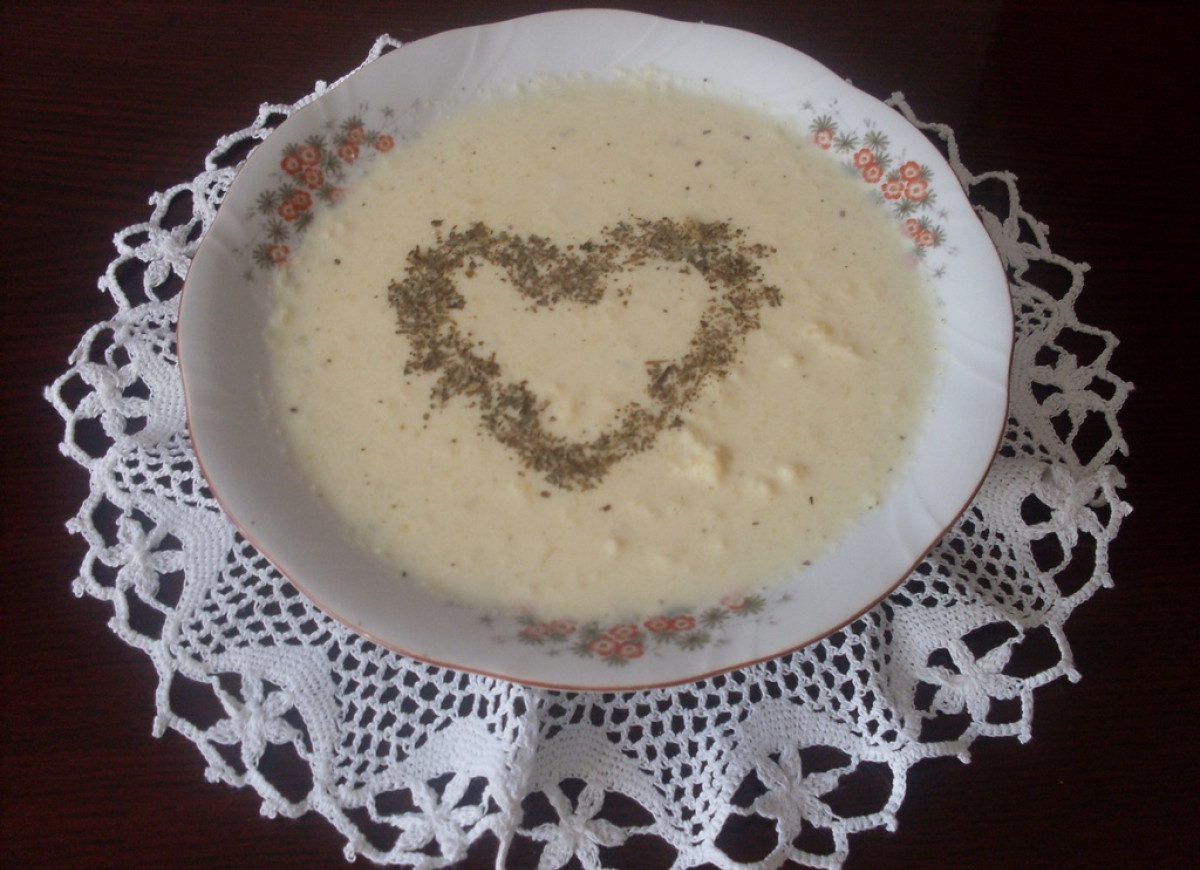 Zupa z serka topionego