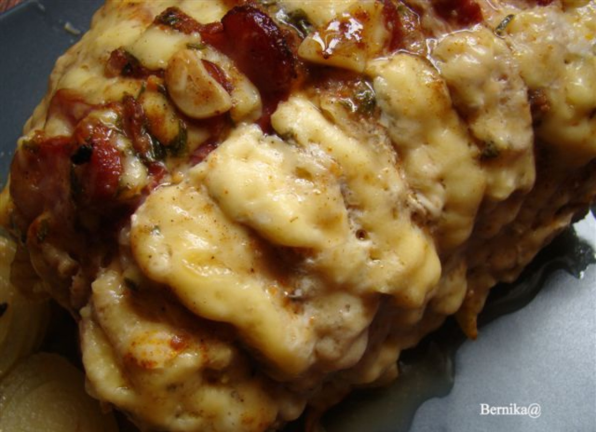 Grzebień ze schabu z boczkiem i serem