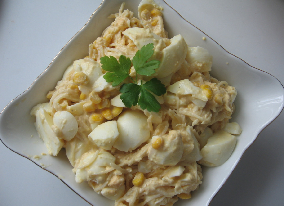 sałatka chrzanowa z jajkiem