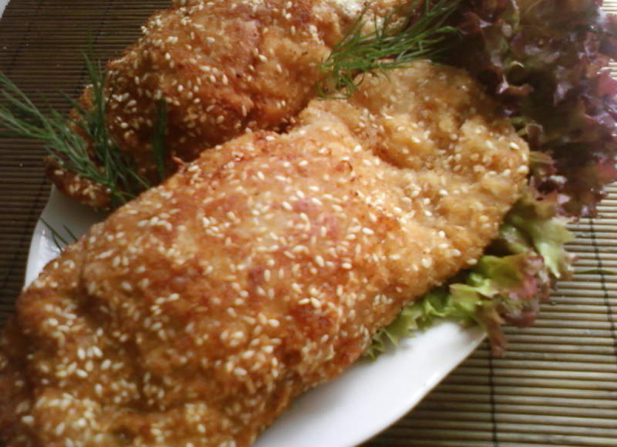 Schab z szynką i serem (w sezamie:)