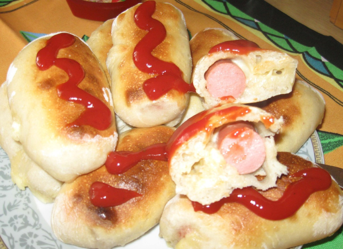 Mini hot-dogi
